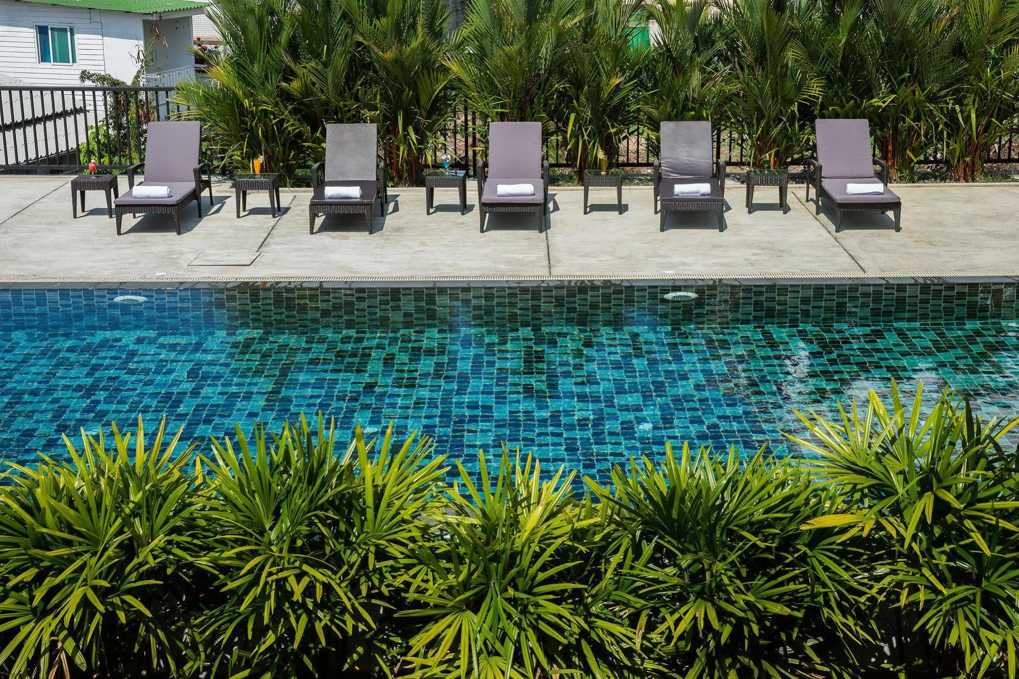 Ivory Villa City Bang Lamung Exterior photo