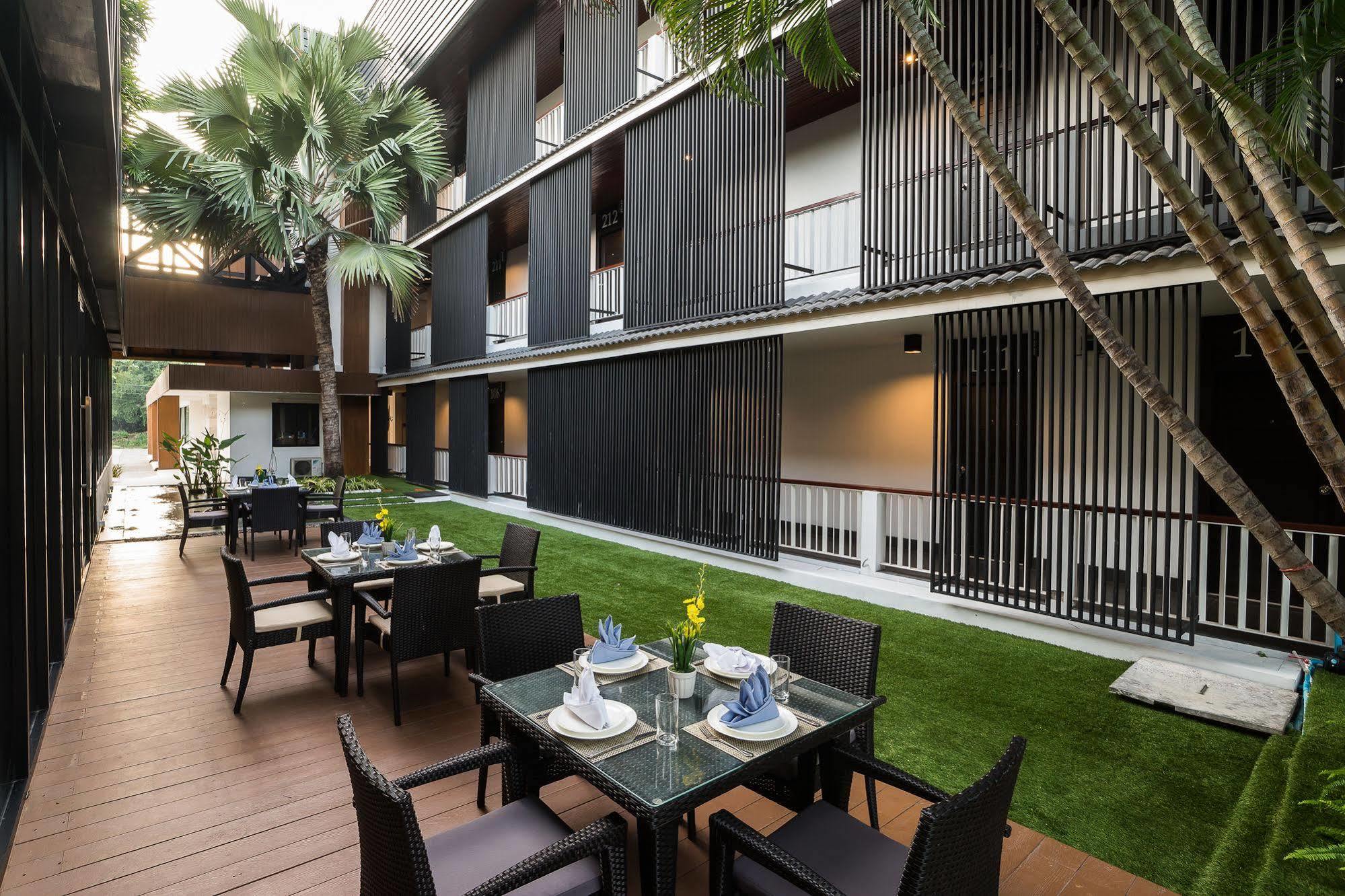 Ivory Villa City Bang Lamung Exterior photo